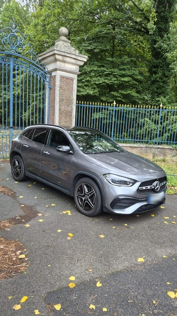 Berline avec chauffeuse VTC pour les femmes à Lille